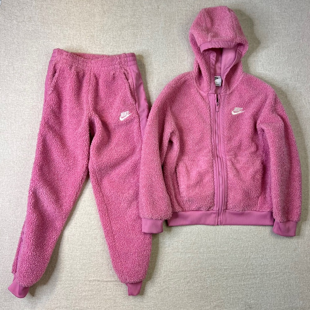 Nike Kids Set Pink Sherpa Fleece Size Medium 10-12 Tracksuit Hoodie & Joggers
